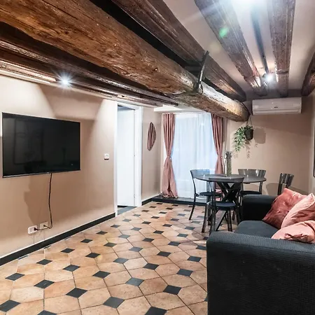 Apartment Giano Host - San Bernardo Genua