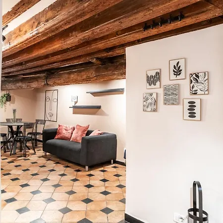Giano Host - San Bernardo Apartment Genua