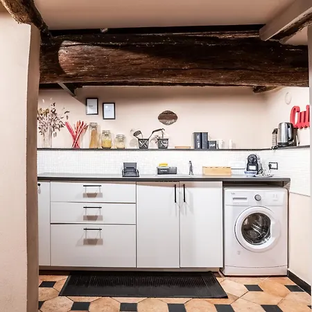Giano Host - San Bernardo Apartment